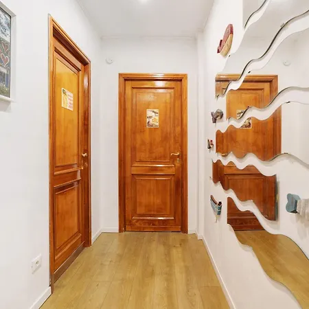 Faina Apartment *